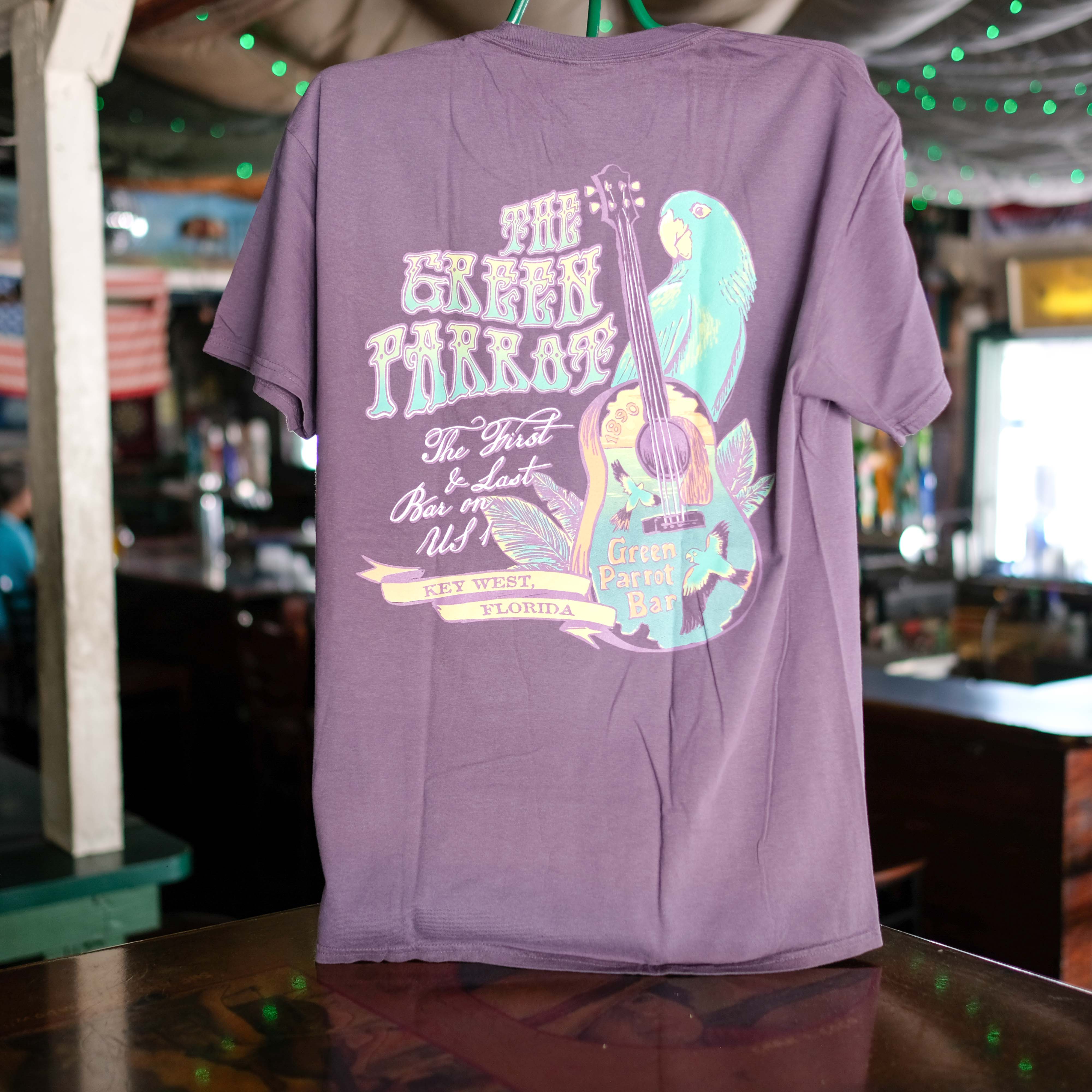 Men's T Shirts – Green Parrot Gift Shop